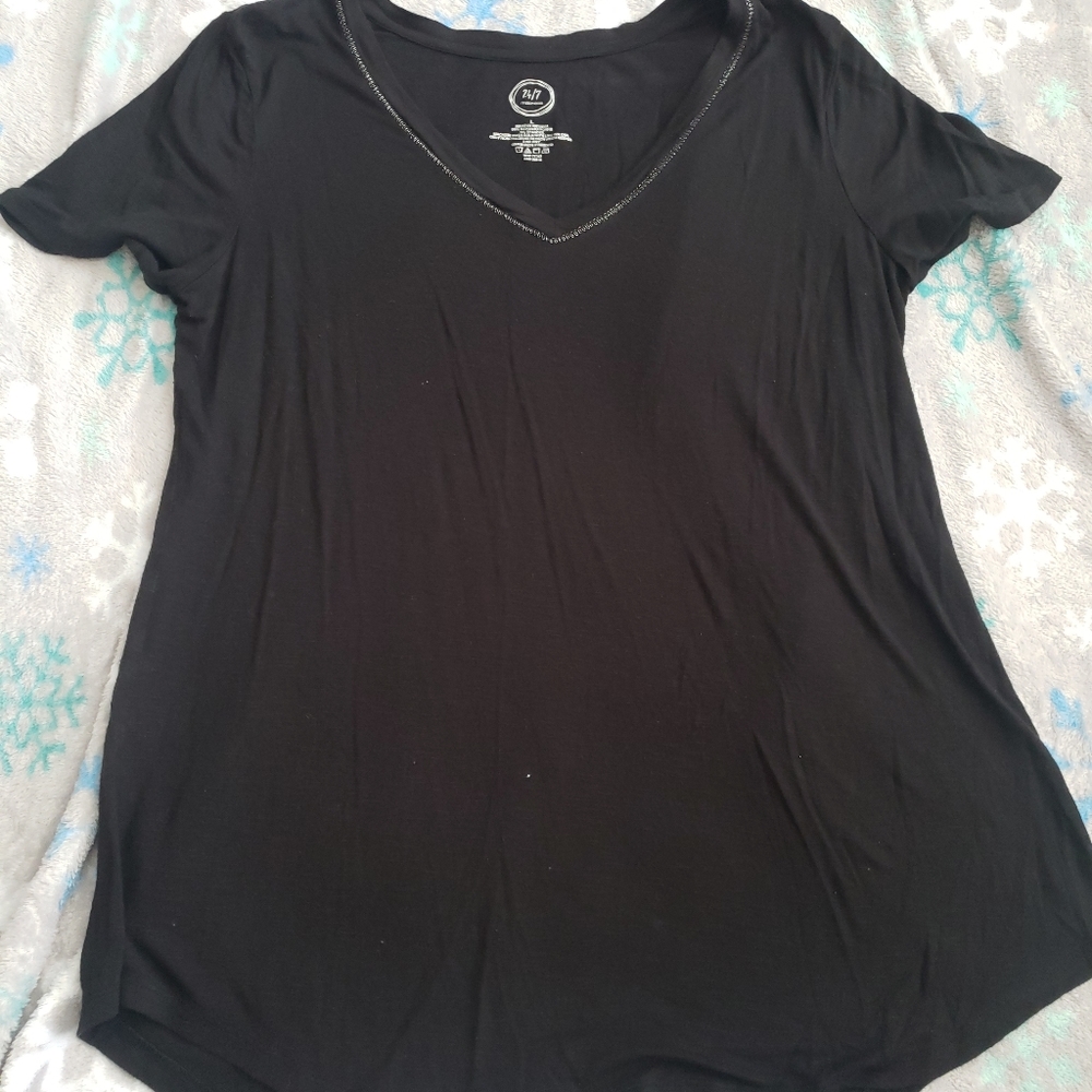 Maurice's 24/7 black tee size L